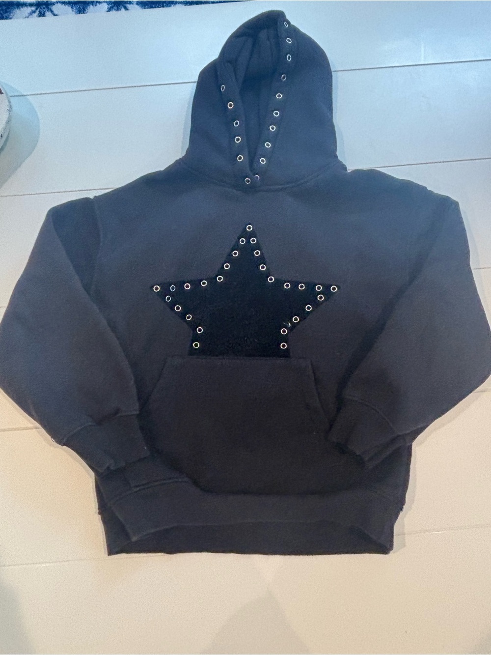 Girls Zara black Star Grommet Hoodie